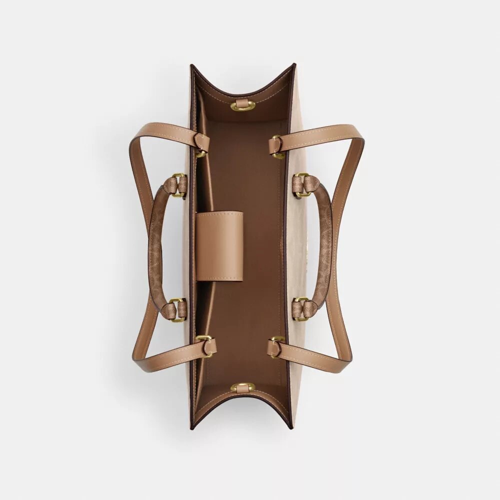 Sac cabas Maggie en Signature Canvas