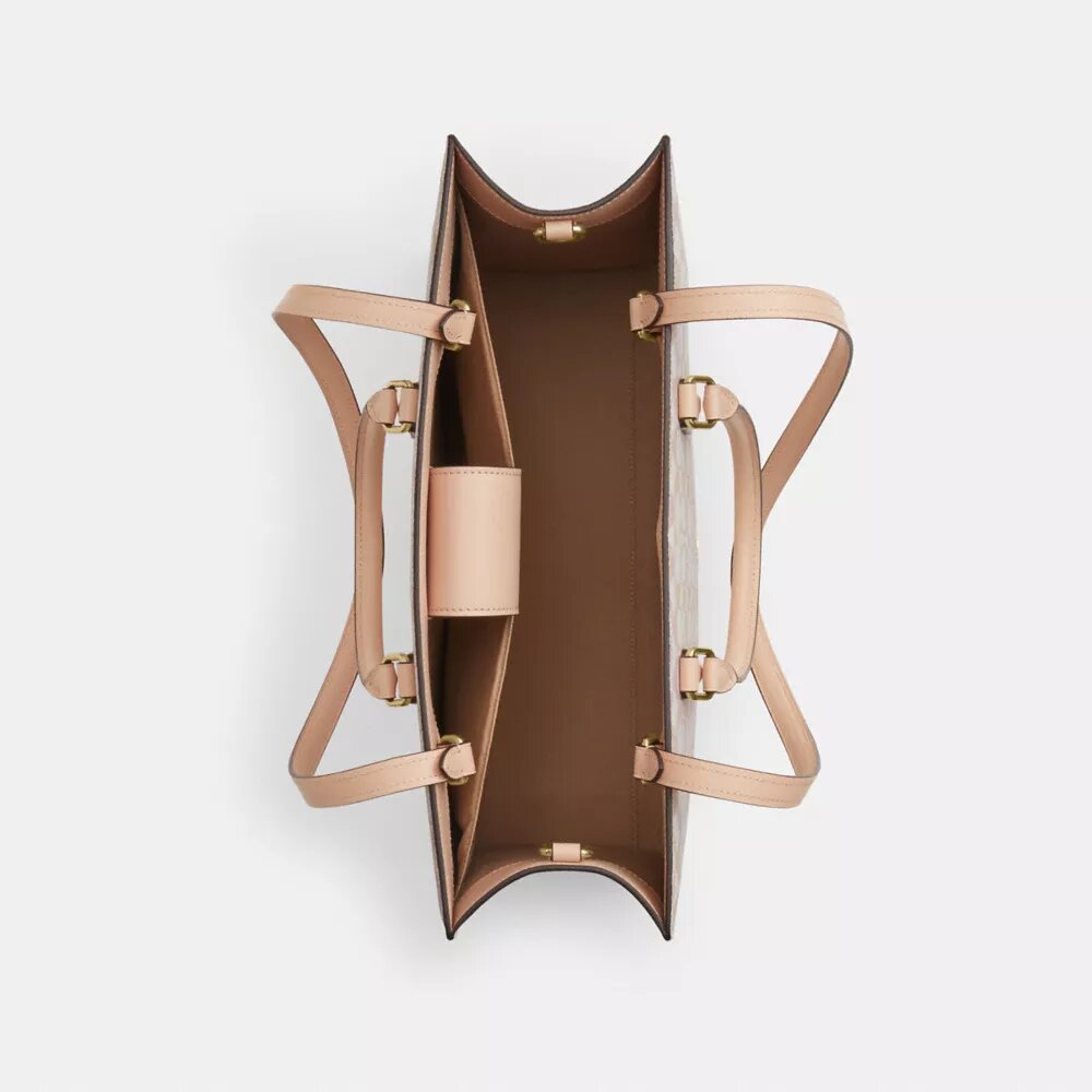 Sac cabas Maggie en Signature Canvas