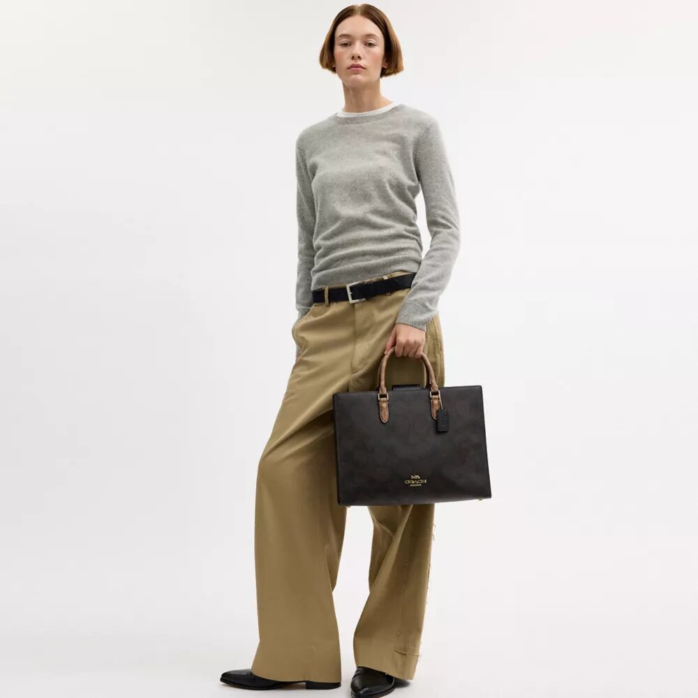 Sac cabas Maggie en Signature Canvas