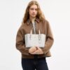 Sac cabas Mollie 25 en Signature Canvas