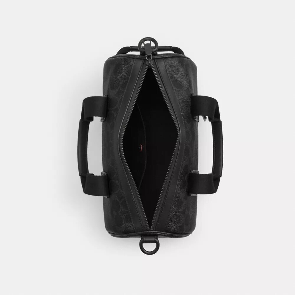 Sac de voyage Duffle 28 en Signature Canvas