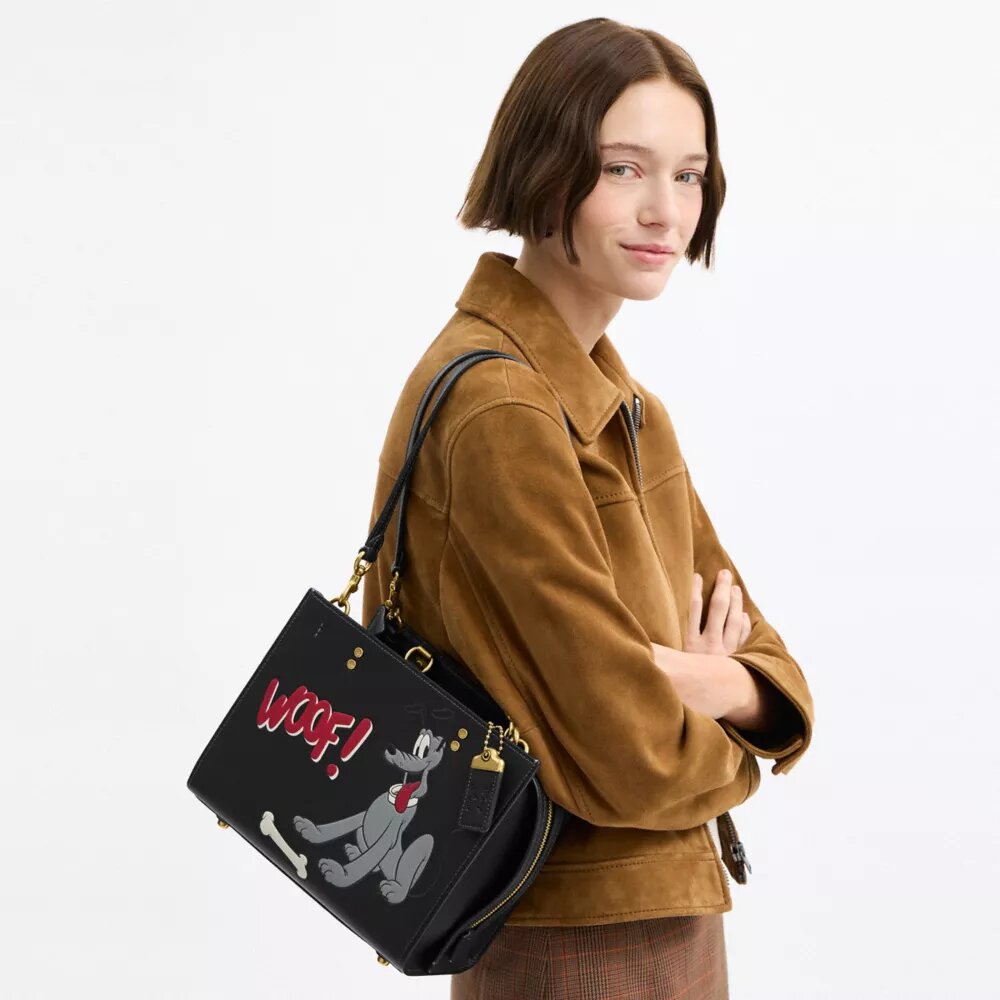 Sac Disney X Coach Rogue 25 avec Pluto