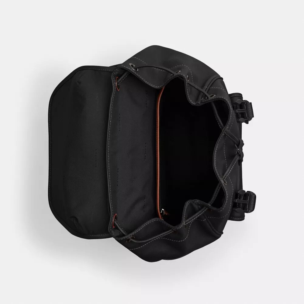 Sac à dos à rabat League