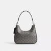 Sac hobo Nolan en Signature Canvas