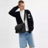 Sac messager Hitch en Signature Canvas