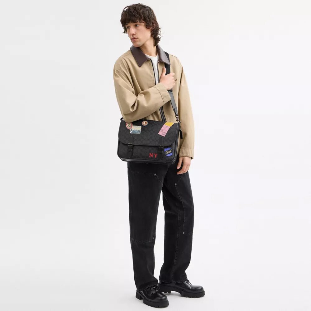 Sac messager Hitch en Signature Canvas avec empiècements