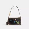 Sac « Plaza » Rexy 10e anniversaire, 18 in, en cuir patiné avec imprimé autocollants