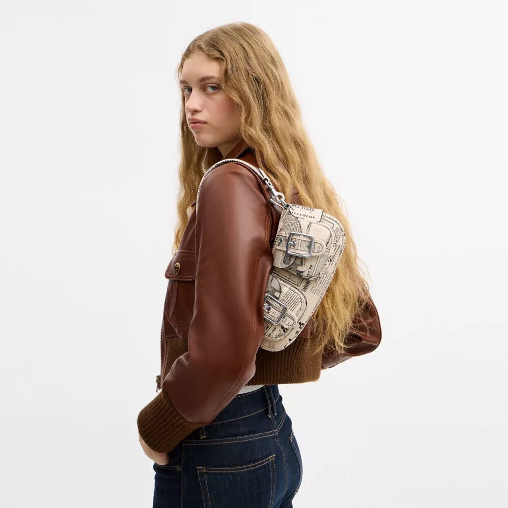 Sac porté épaule Ashton avec imprimé journal