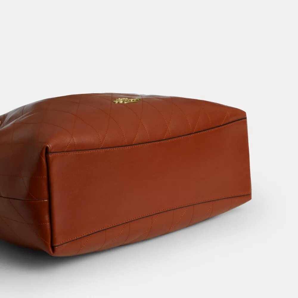 Sac porté épaule Evelyn matelassé avec breloque