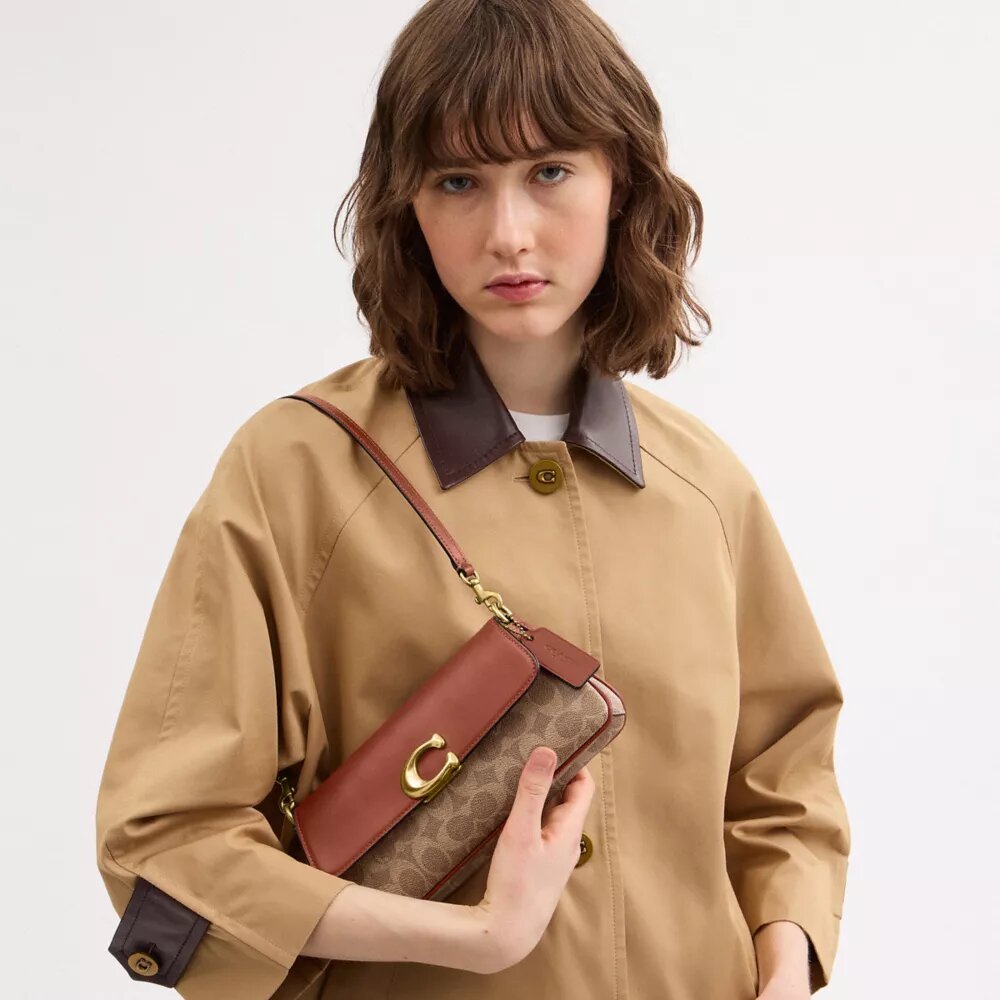 Sac porté épaule Jet en Signature Canvas