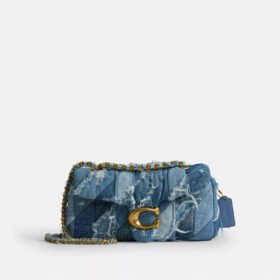 Sac porté épaule Tabby 26 avec matelassage en patchwork de denim recyclé