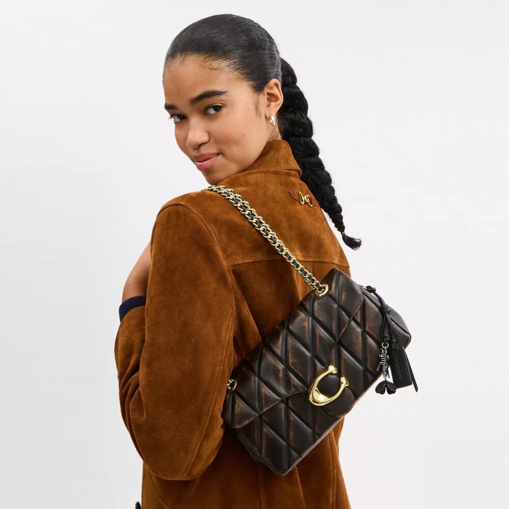 Sac porté épaule Tabby 26 en cuir patiné avec matelassage