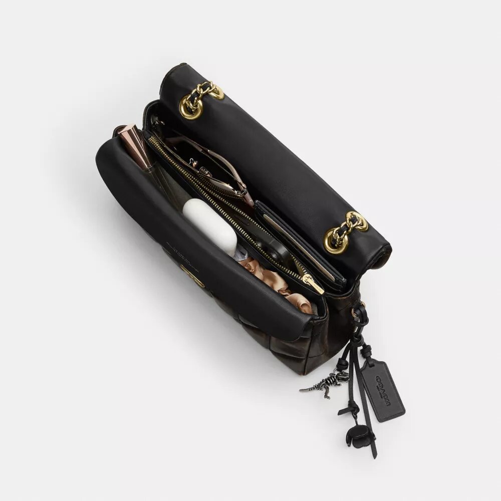 Sac porté épaule Tabby 26 en cuir patiné avec matelassage