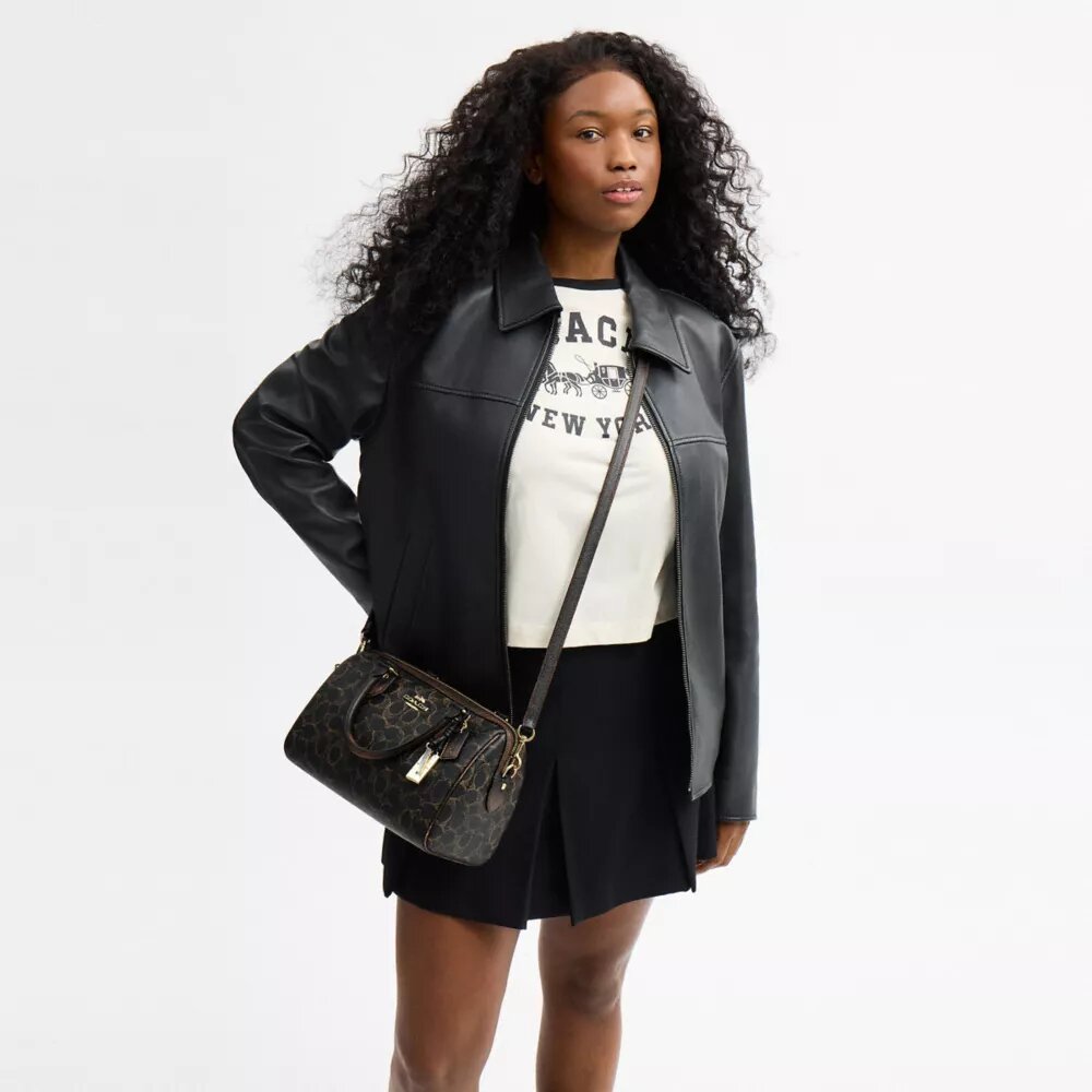 Sac Rowan en Signature Canvas avec Charms