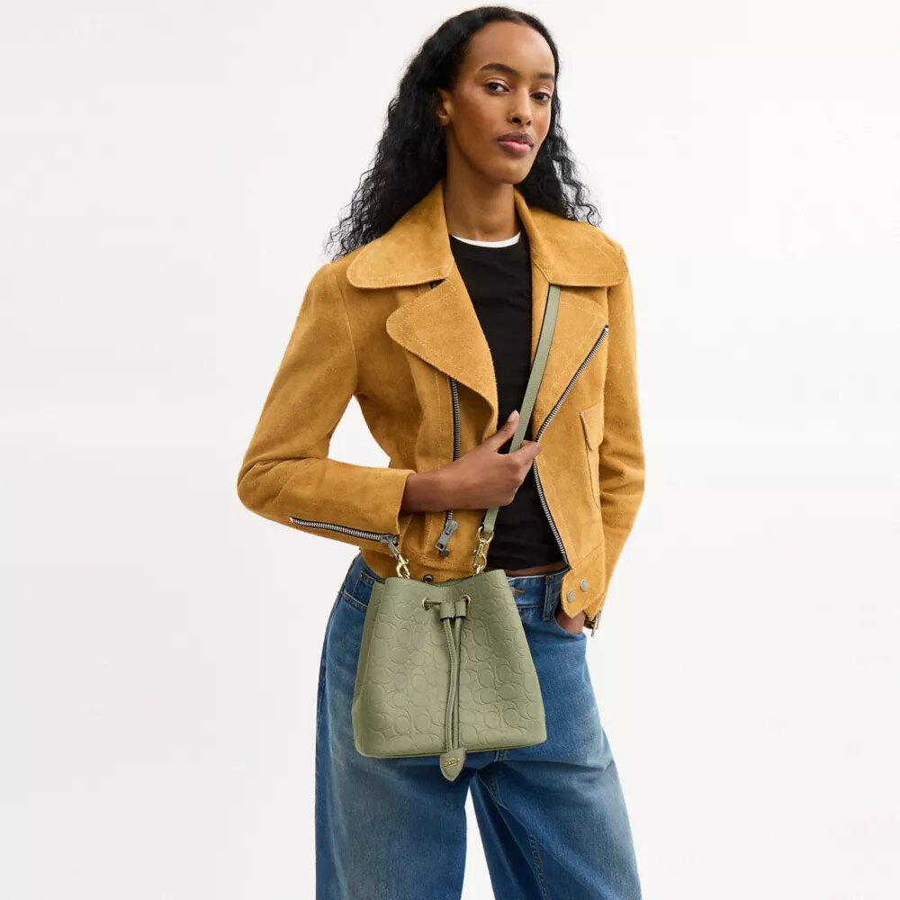 Sac seau Rowan en cuir emblématique