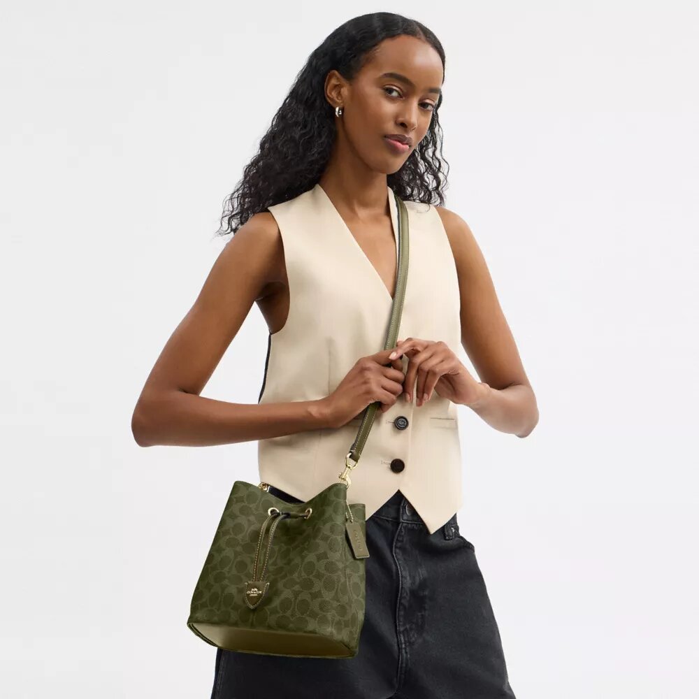 Sac seau Rowan en Signature Canvas