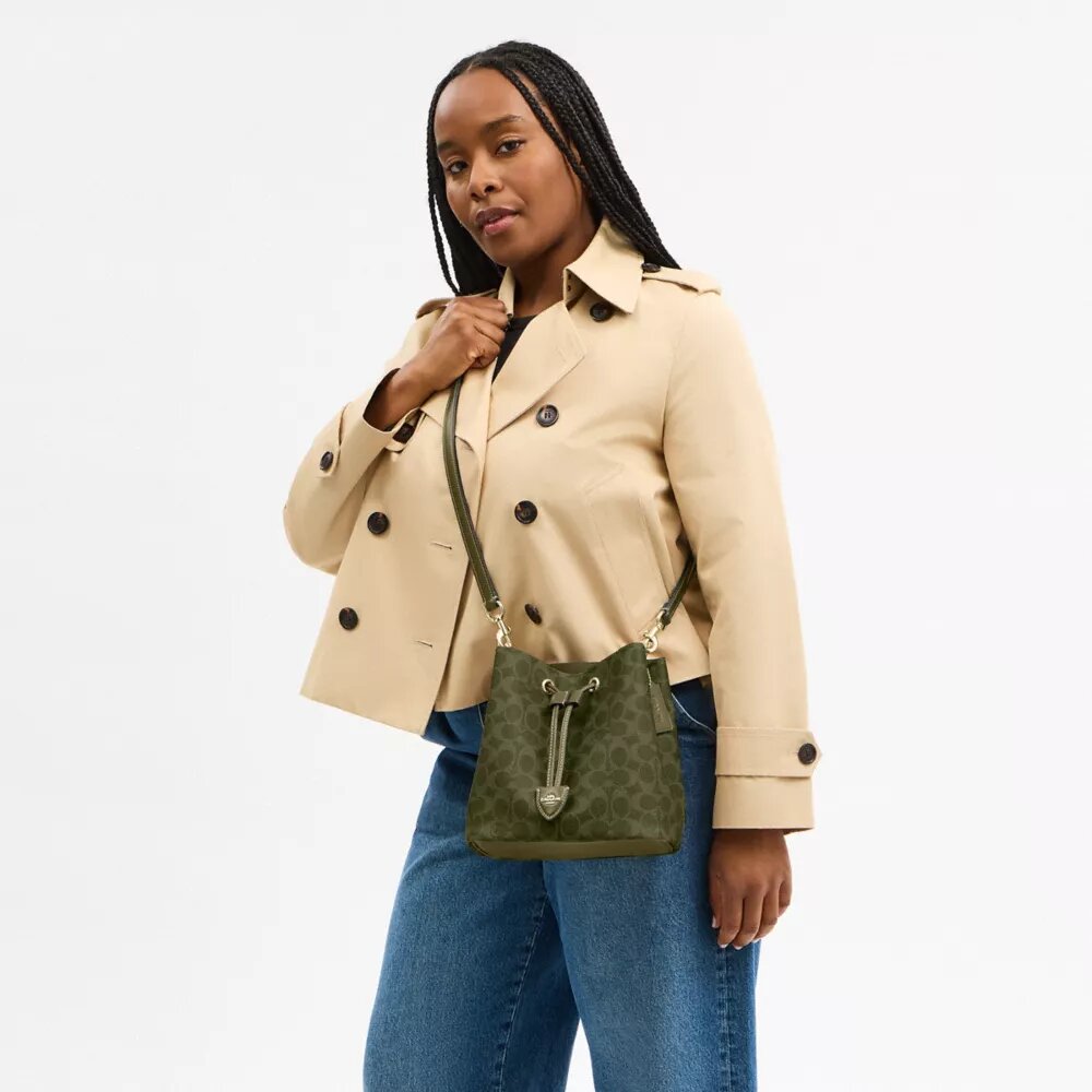 Sac seau Rowan en Signature Canvas