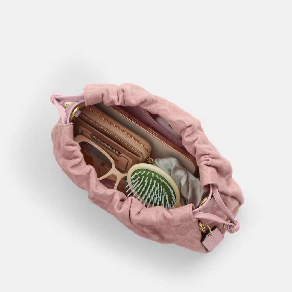 Sacs porté épaule Faye en denim emblématique