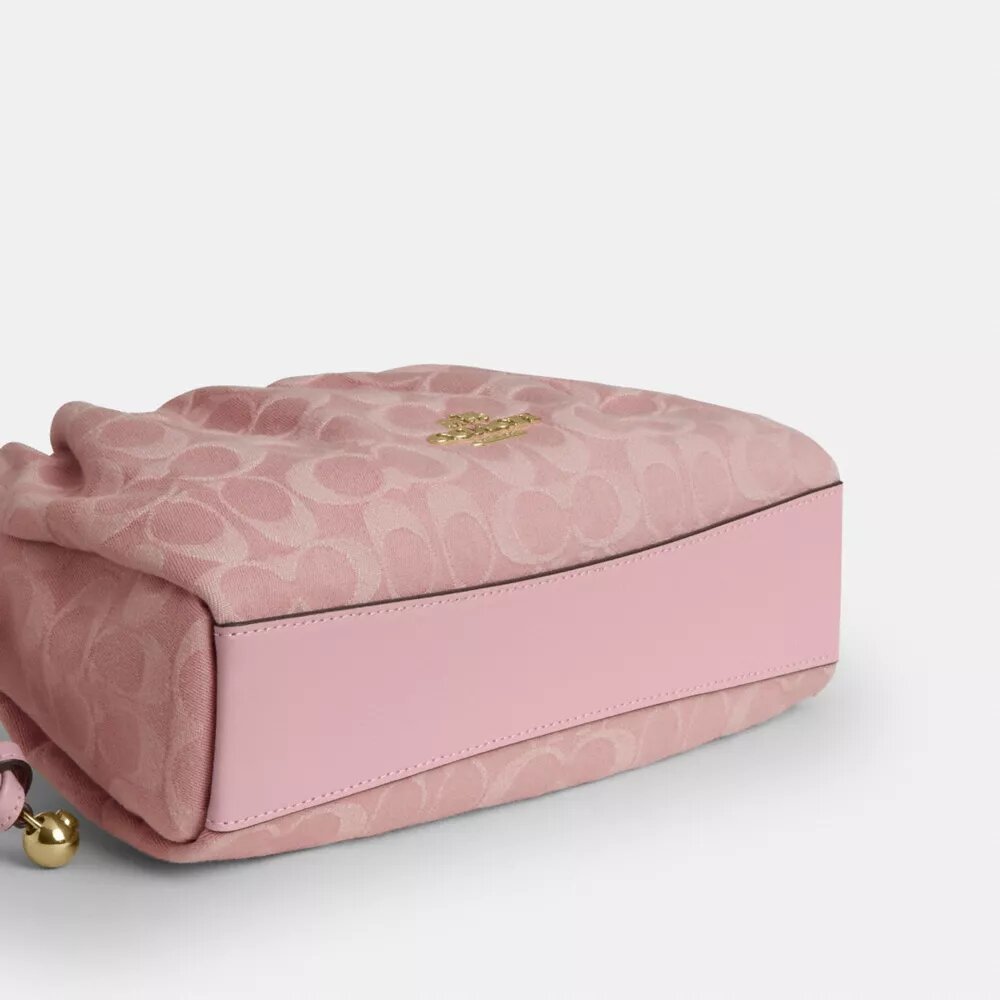 Sacs porté épaule Faye en denim emblématique