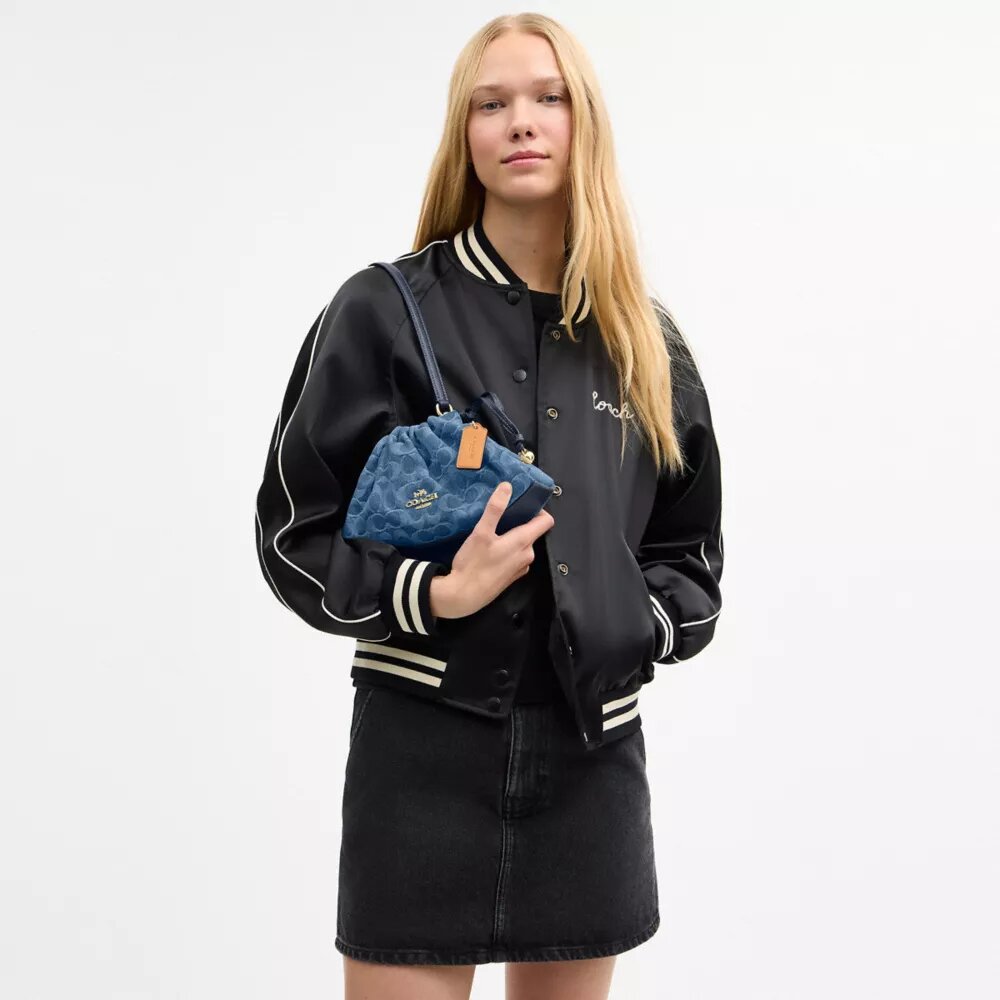 Sacs porté épaule Faye en denim emblématique