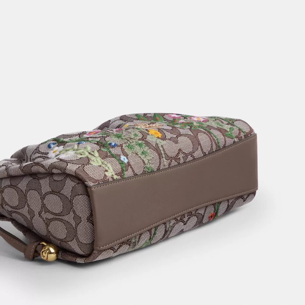 Sacs porté épaule Faye en jacquard emblématique avec broderie florale