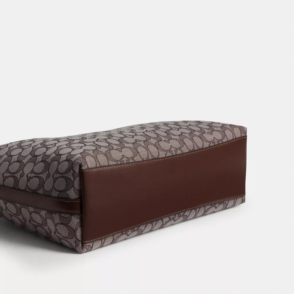 Sacs porté épaule Juliet 38 en jacquard signature