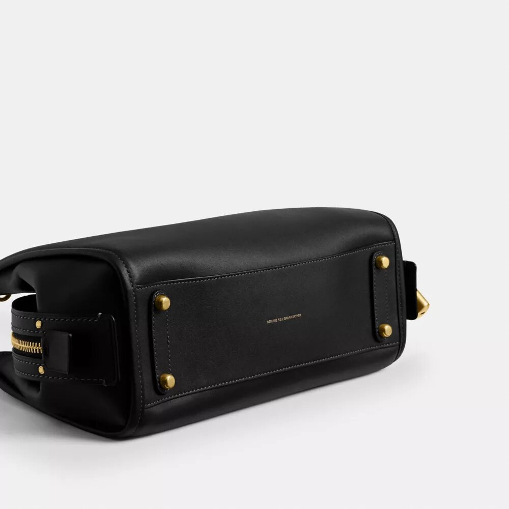 Sacs Rogue 31