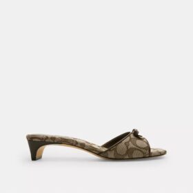 Sandales à talons en jacquard emblématique