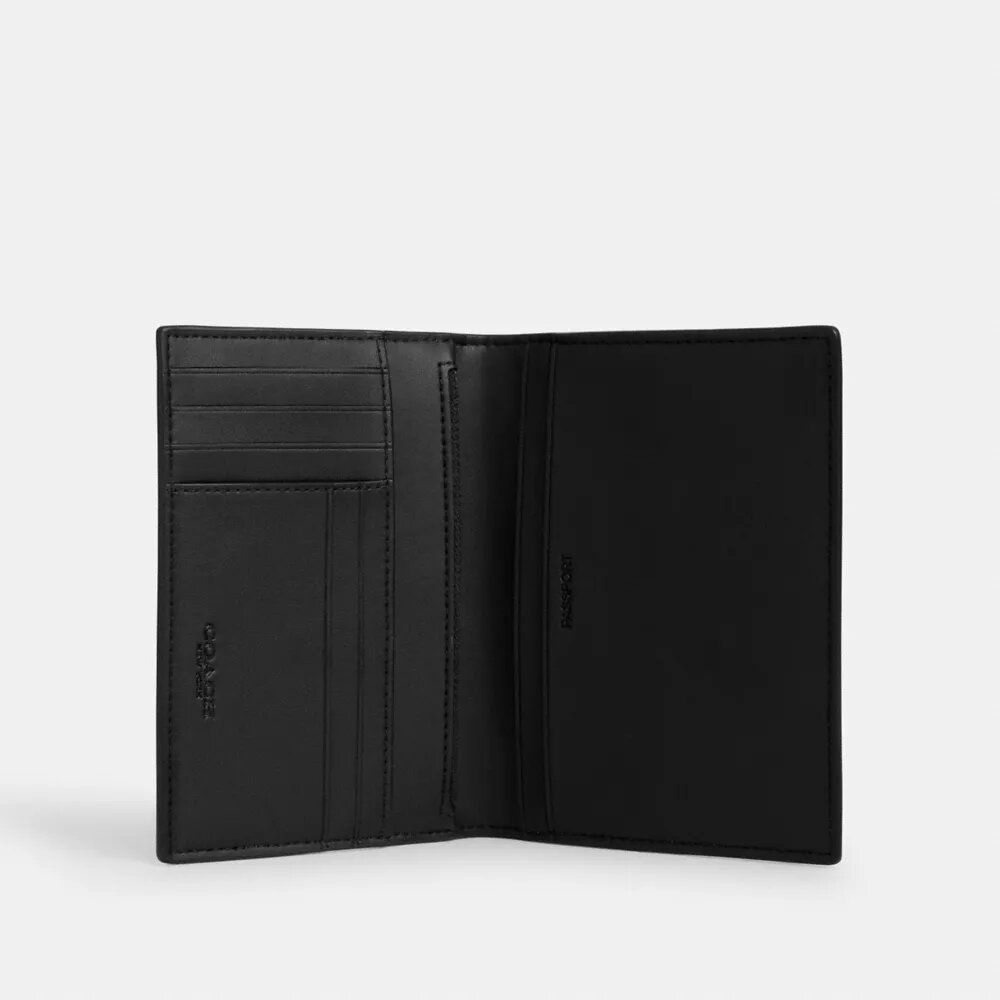 Étui à passeport en Signature Canvas