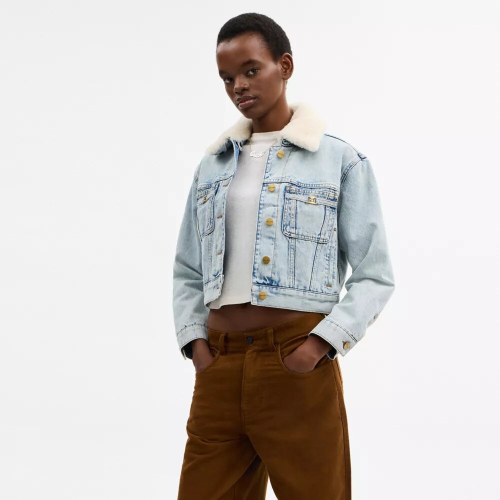 Veste trucker courte en denim Heritage C en coton biologique avec col en peau de mouton